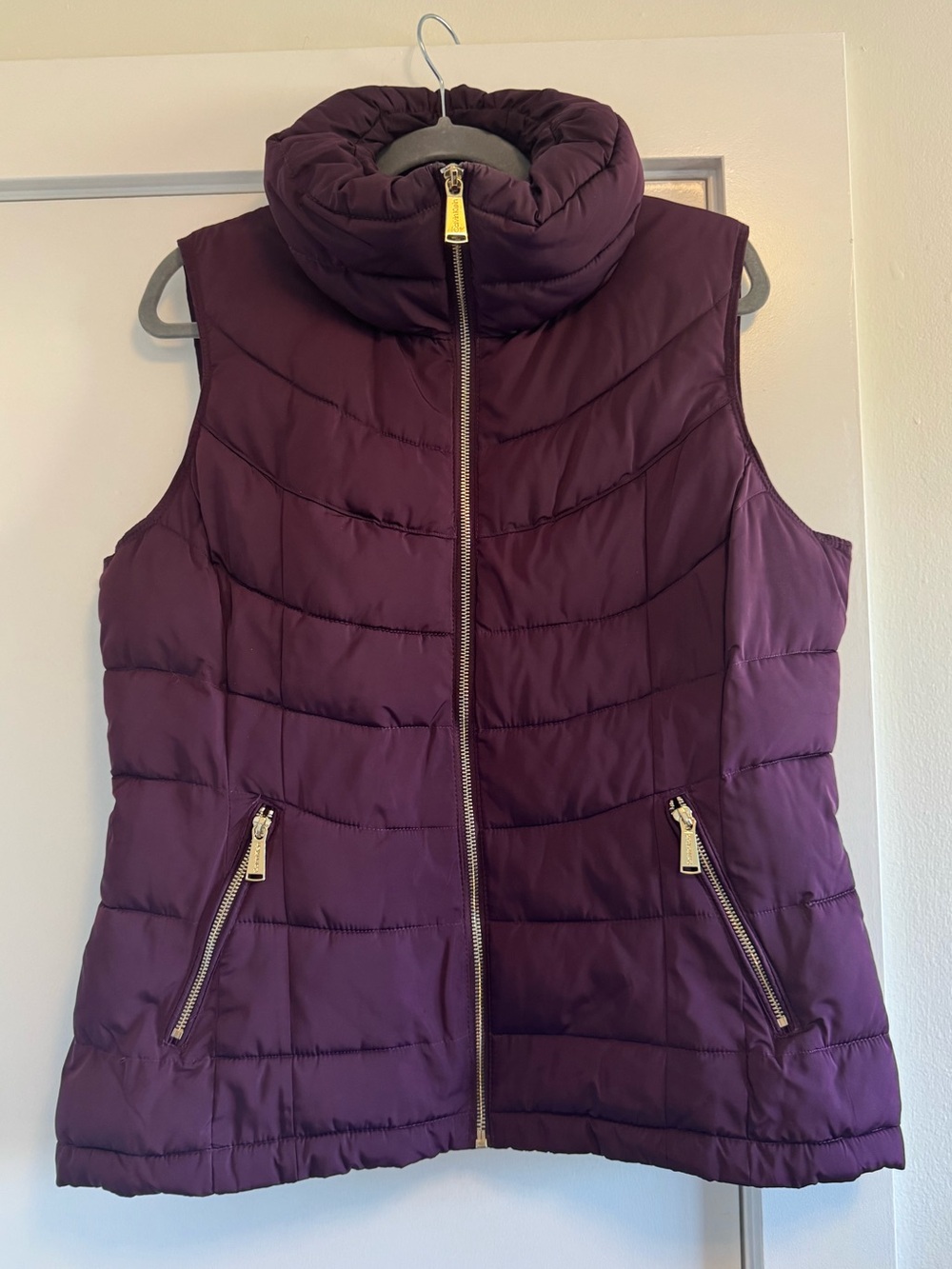 Calvin Klein Deep Violet Puffer Vest, Quilted High Neck Gold Hardware Size Large